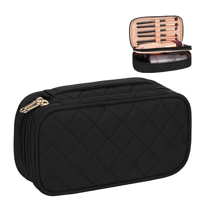 Cosmetic storage bag with elegant quilted pattern Kalsten