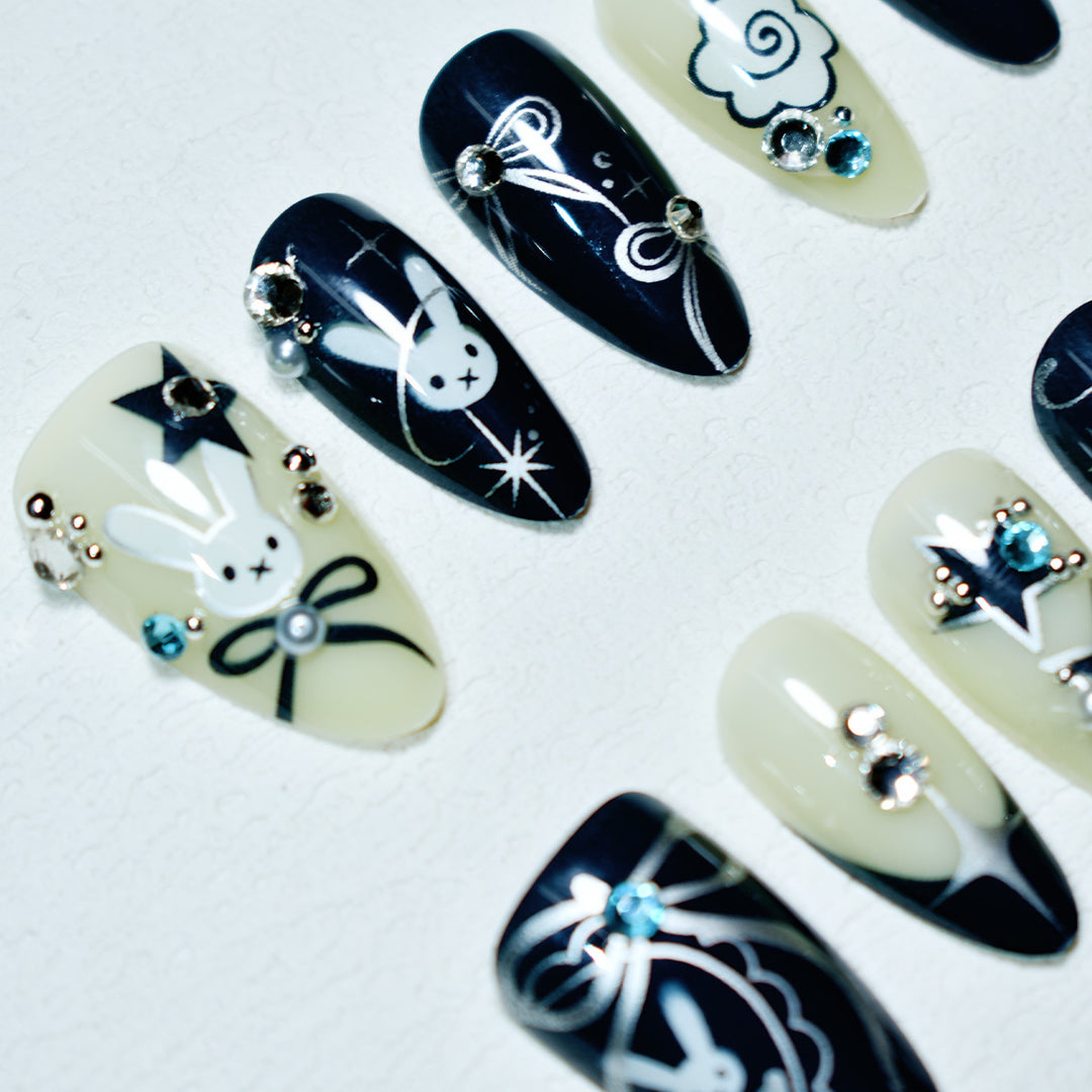 Artistic Themed Press-On Nails Kalsten