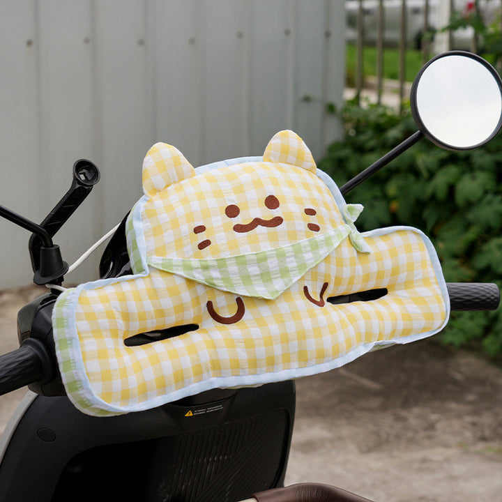 Plush handlebar warmers for scooters with cute cat design and grip slots