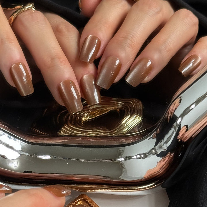 Elegant artificial nails with gentle ombre finish Kalsten