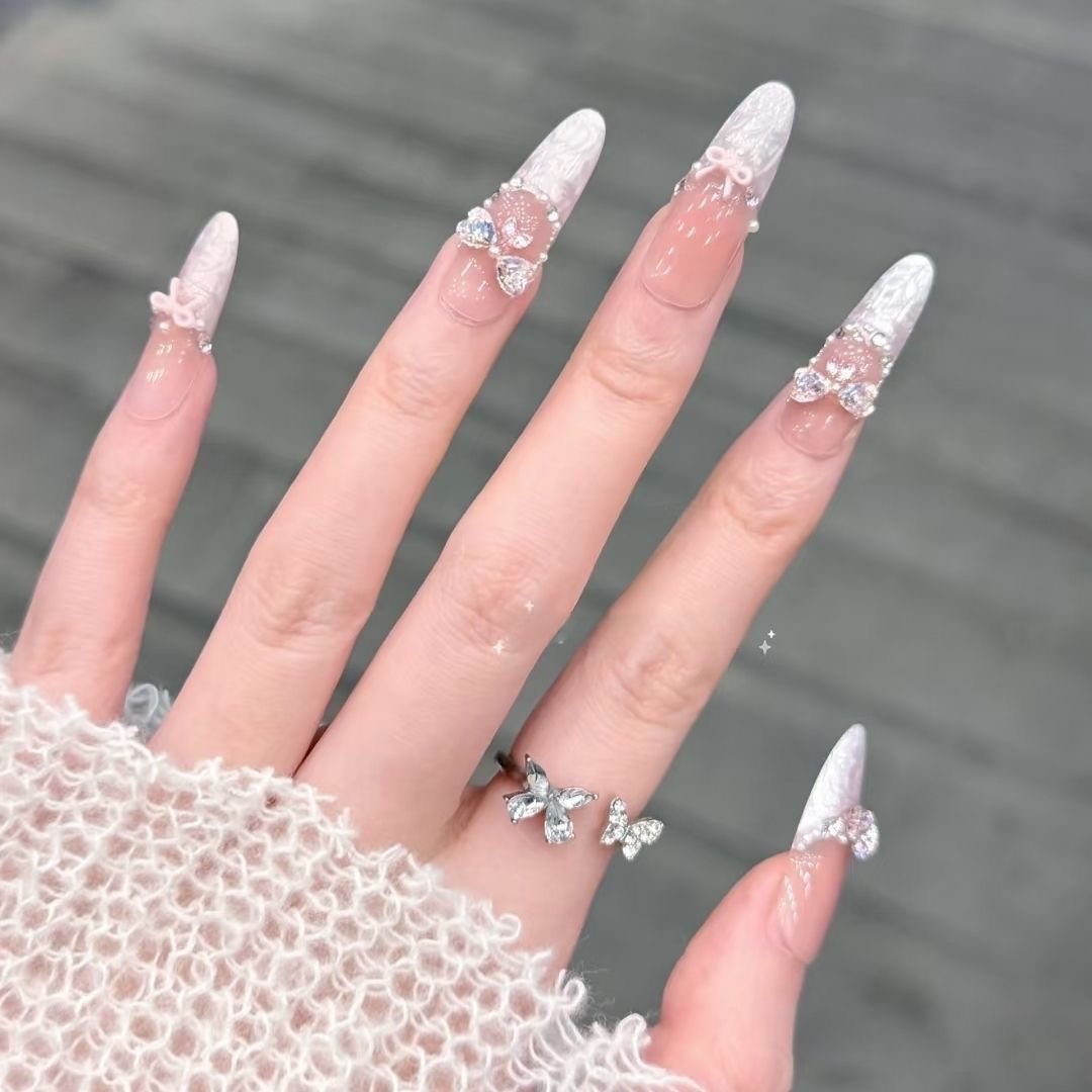 Luxury Decorative Press-On Nail Extensions Kalsten