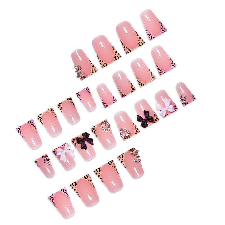 Decorative Thematic Press-On Nail Set Kalsten