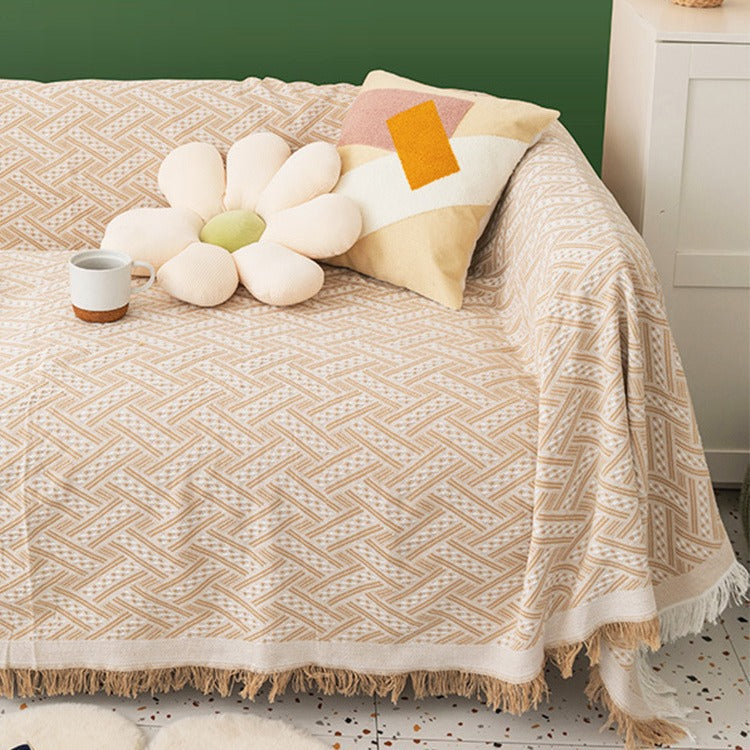 Decorative Pattern Throw Blanket