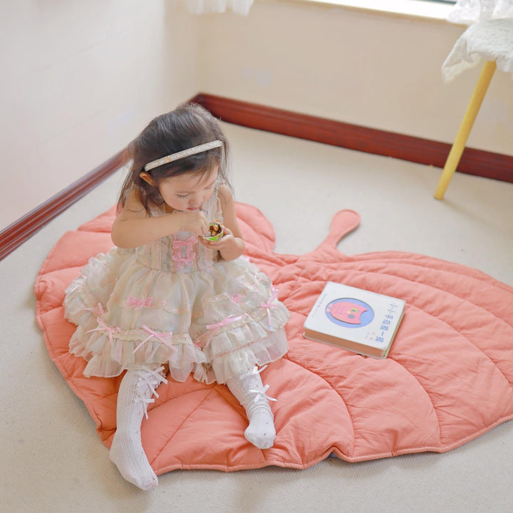 Quilted Leaf-Shaped Cotton Padded Floor Play Mat