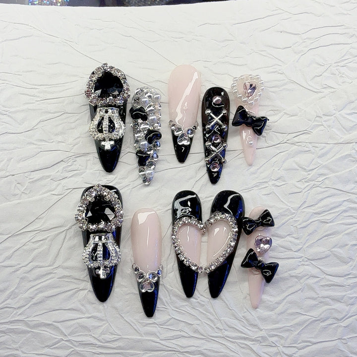 Elegant Ornate Press-On Nail Art Set