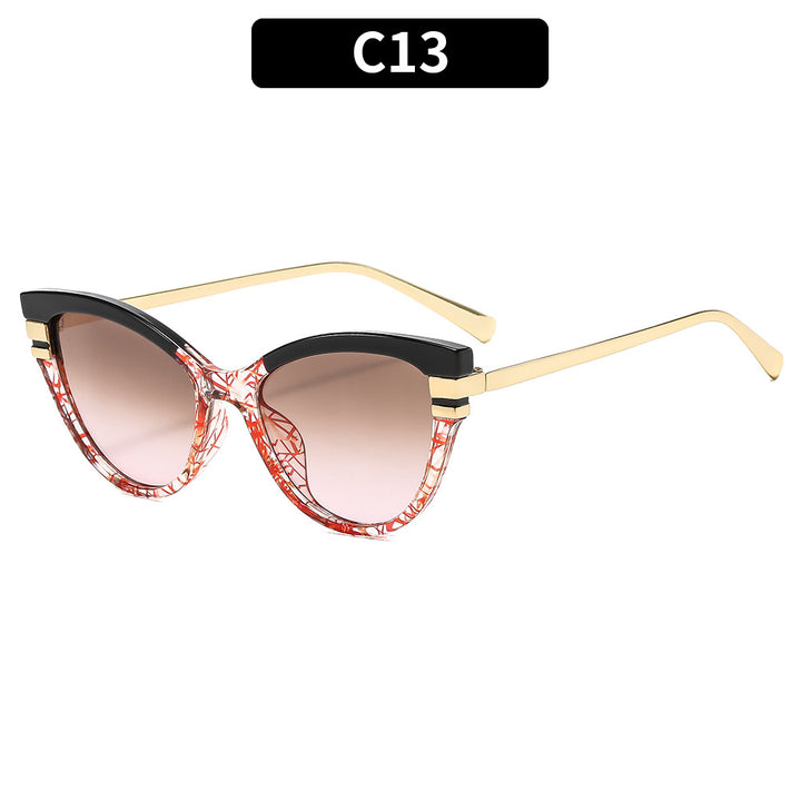 Stylish Cat-Eye Sunglasses with Decorative Gold Accents