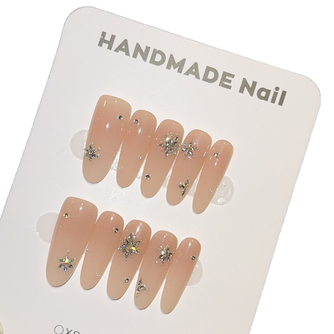 Artificial nails with shimmering effect and elegant star motif Kalsten