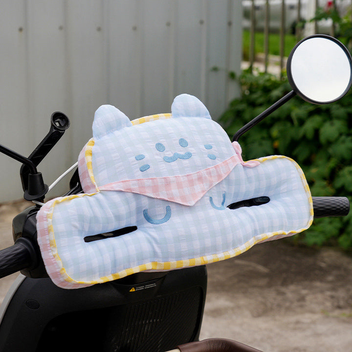 Plush handlebar warmers for scooters with cute cat design and grip slots