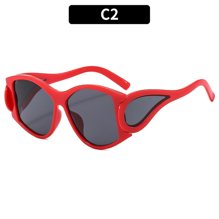 Fashion-Forward Geometric Shield Sunglasses