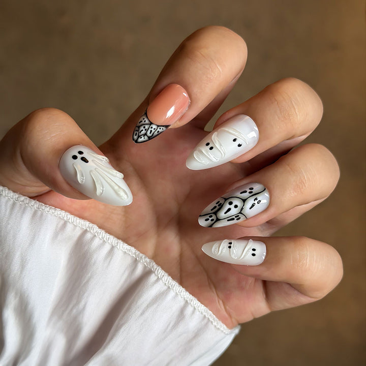 Artistic Ghost-Themed Press-On Nail Set Kalsten