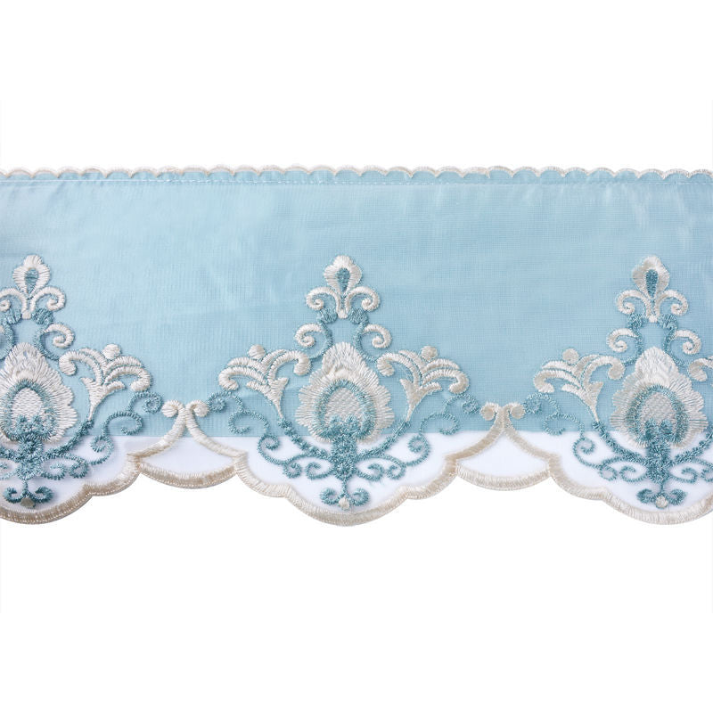 Elegant and Playful Curtain Trim Kalsten