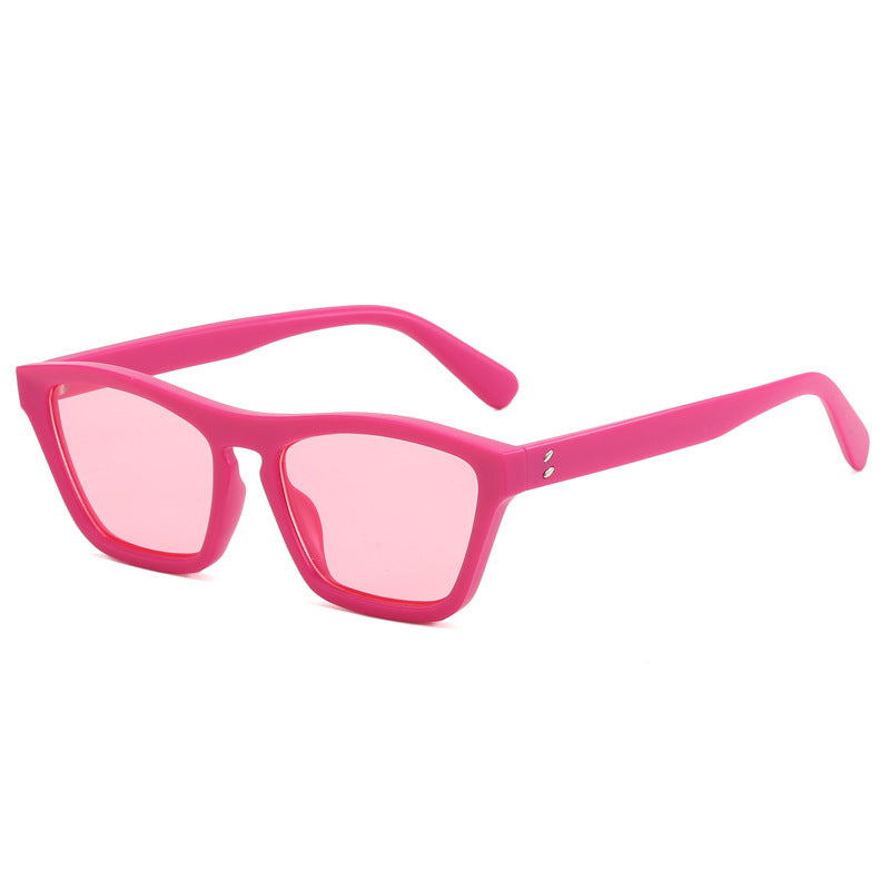 Ladies fashionable sunglasses in trendy geometric design Kalsten