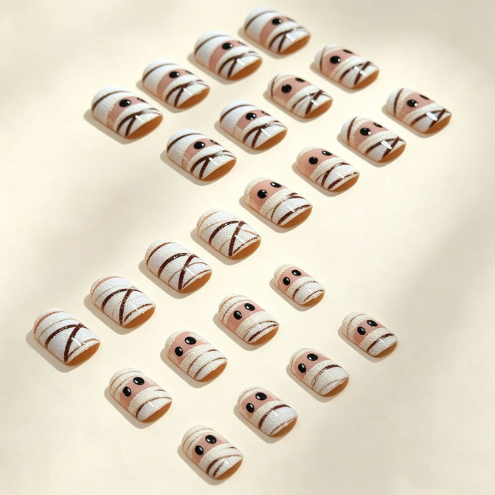 Halloween Themed Press-On Nail Design Kalsten