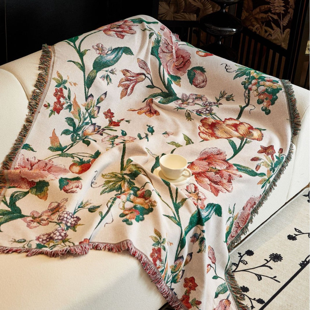 Floral Patterned Decorative Throw Blanket