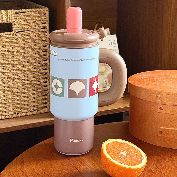 Women's drinking container with cheerful cat design Kalsten
