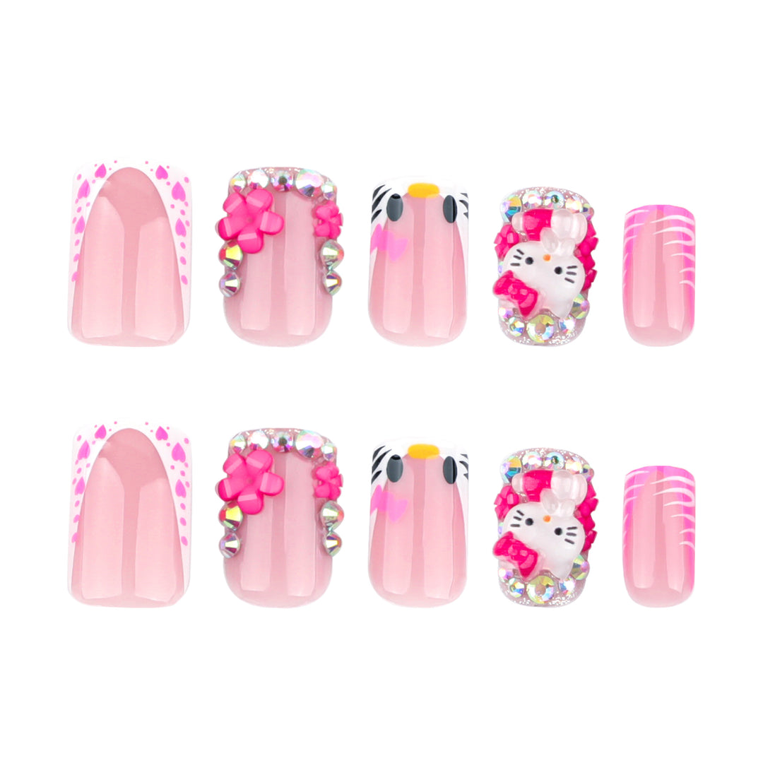 Artistic Nail Art with Animal Motifs and Glitter Accents Kalsten