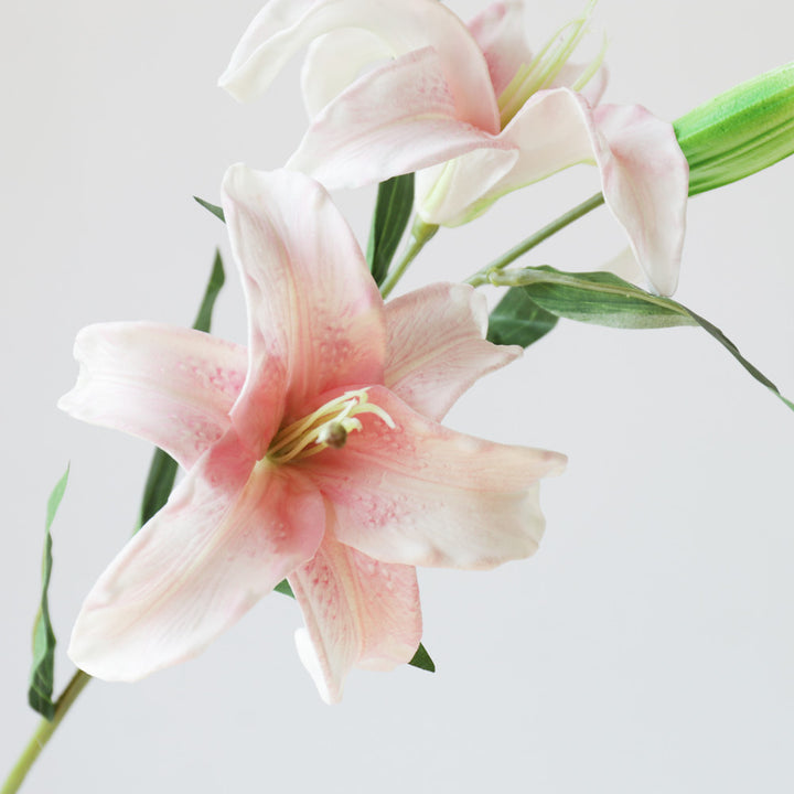 Realistic Artificial Lily Bouquet