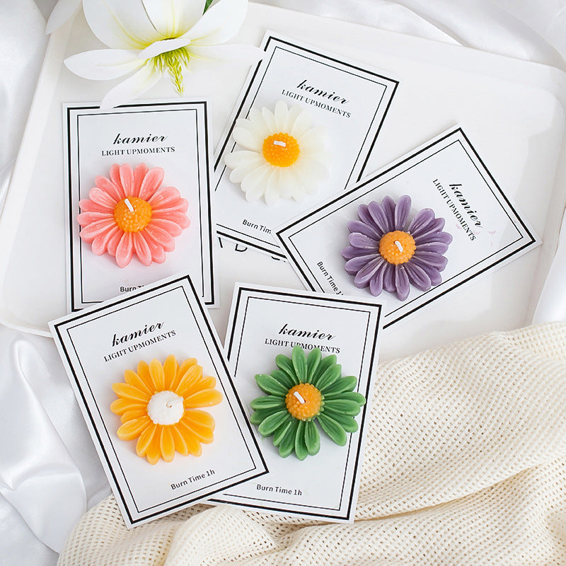 Flower-shaped scented candle