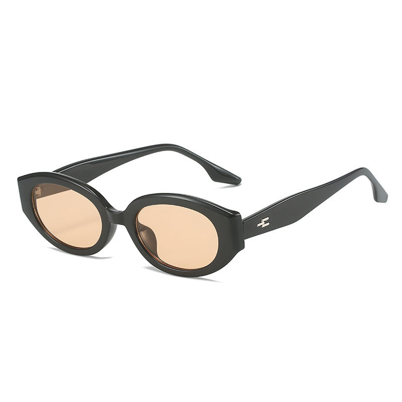 Fashion-Forward Statement Oval Sunglasses Kalsten