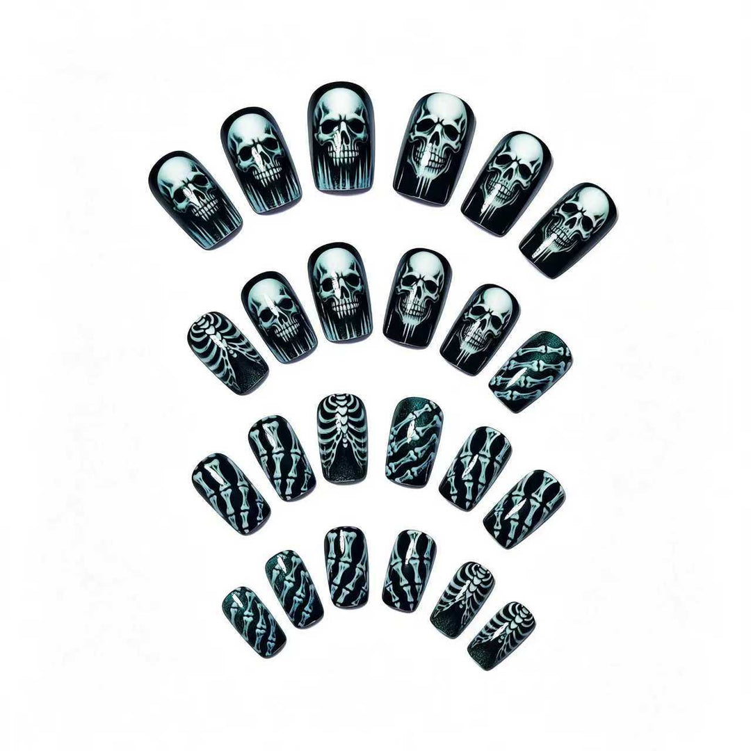 Creative artificial nails in spooky skull design Kalsten