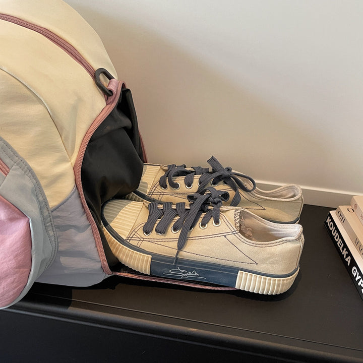Stylish Multi-Pocket Weekend Duffle Kalsten