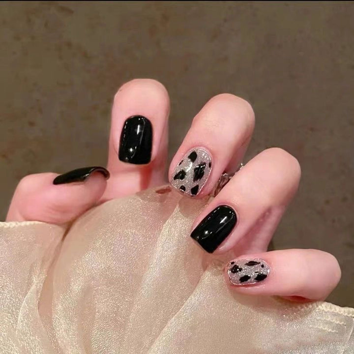 Artistic Nail Design Kit Kalsten