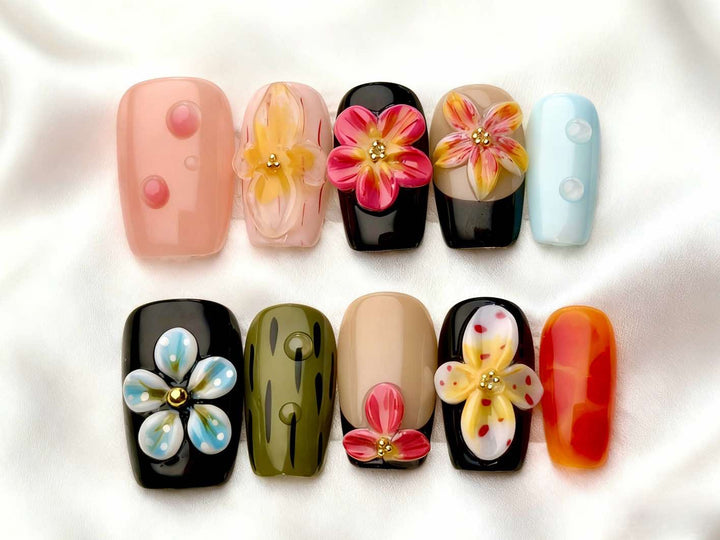Artistic Floral Design Press-On Nails with Premium Finish
