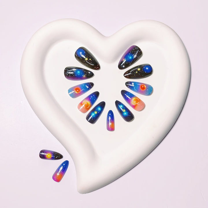 Artificial Nails in Fascinating Galaxy Design Kalsten