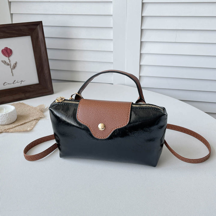 Chic Leather Crossbody Bag