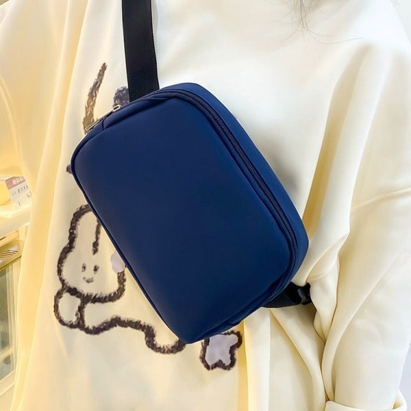 Fashionable fanny pack in minimalist form Kalsten