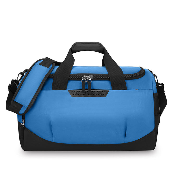 Sporty travel bag with ergonomic carrying system and innovative compartments Kalsten