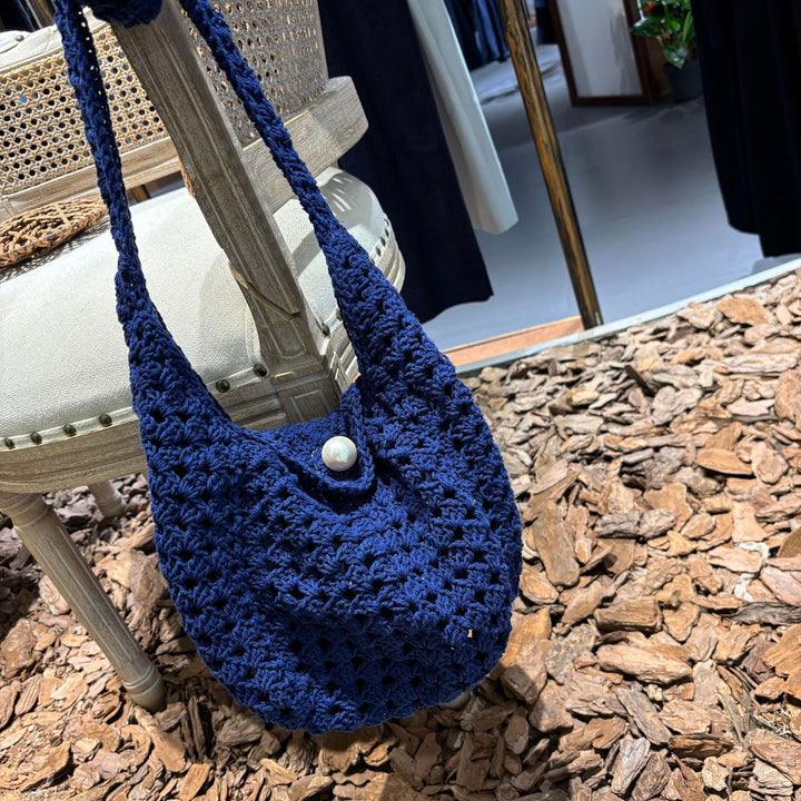 Handmade shoulder bag with bead closure Kalsten