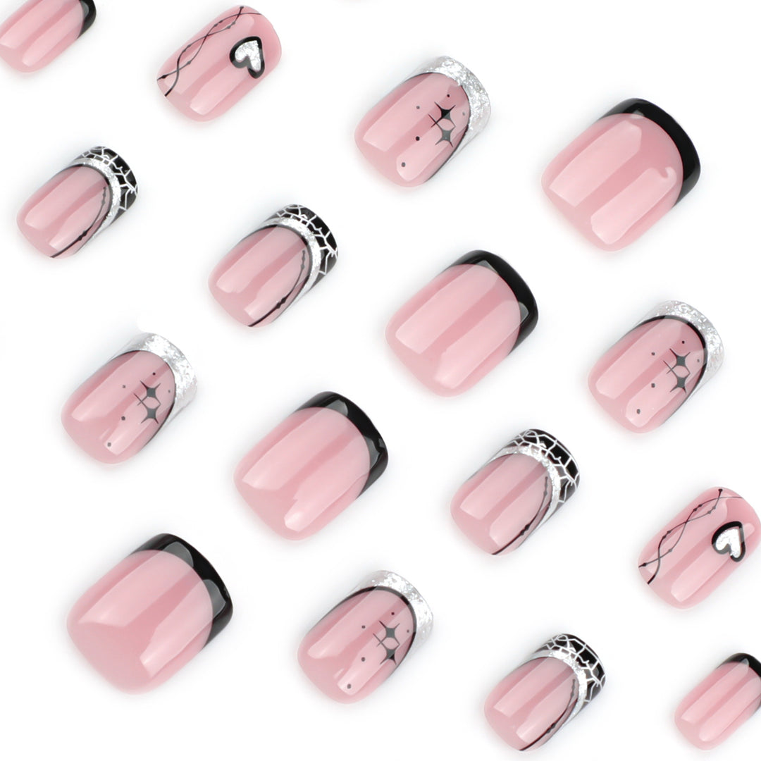 Artificial nail art with glamorous design Kalsten