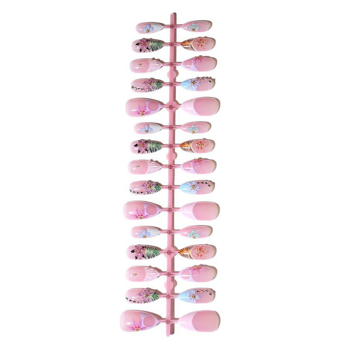 Artistic Floral Press-On Nail Design Kalsten