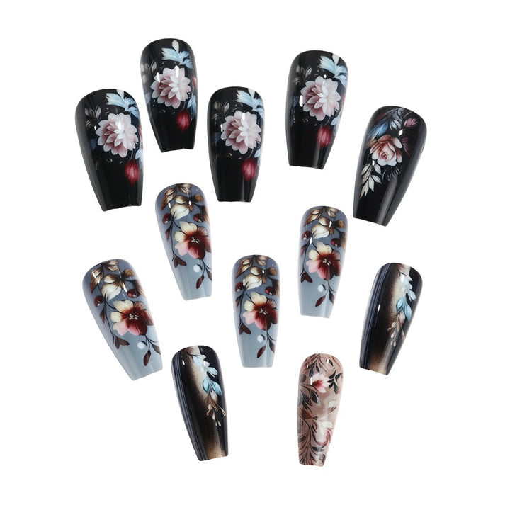 Artificial nails with floral design and luxurious finish Kalsten