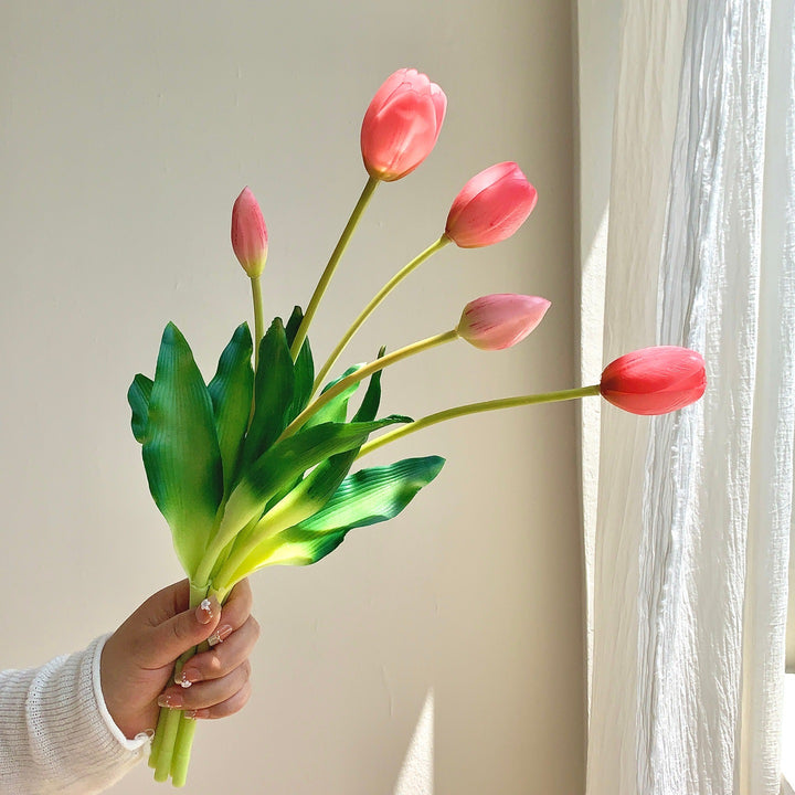 Decorative Faux Tulip Bouquet