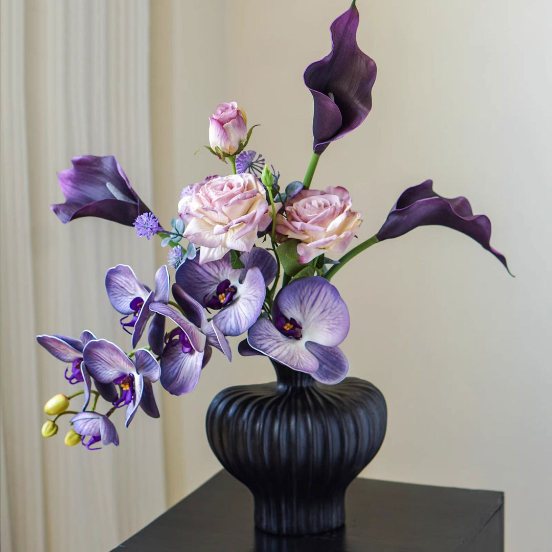 Decorative Ribbed Ceramic Vase