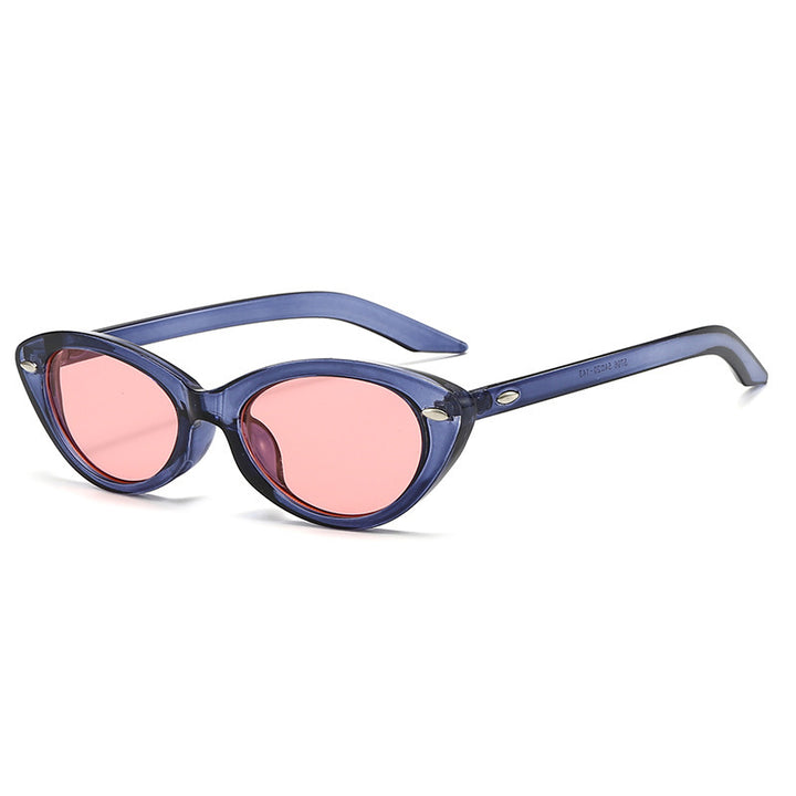 Vintage-Inspired Cat-Eye Sunglasses Kalsten