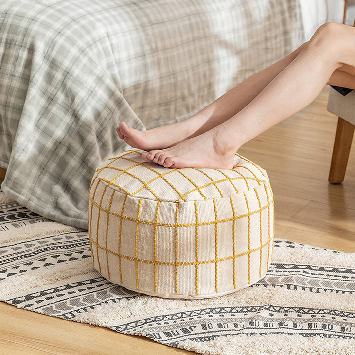 Round seat pouf with knitted check cover and shape-stable inner core Kalsten