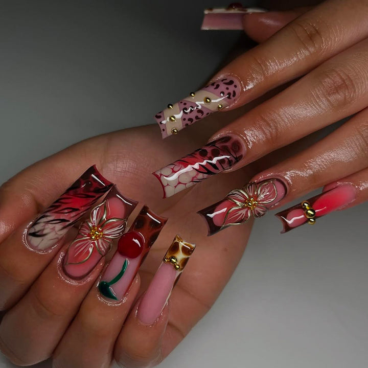 Artificial nails with luxurious flower and animal design Kalsten