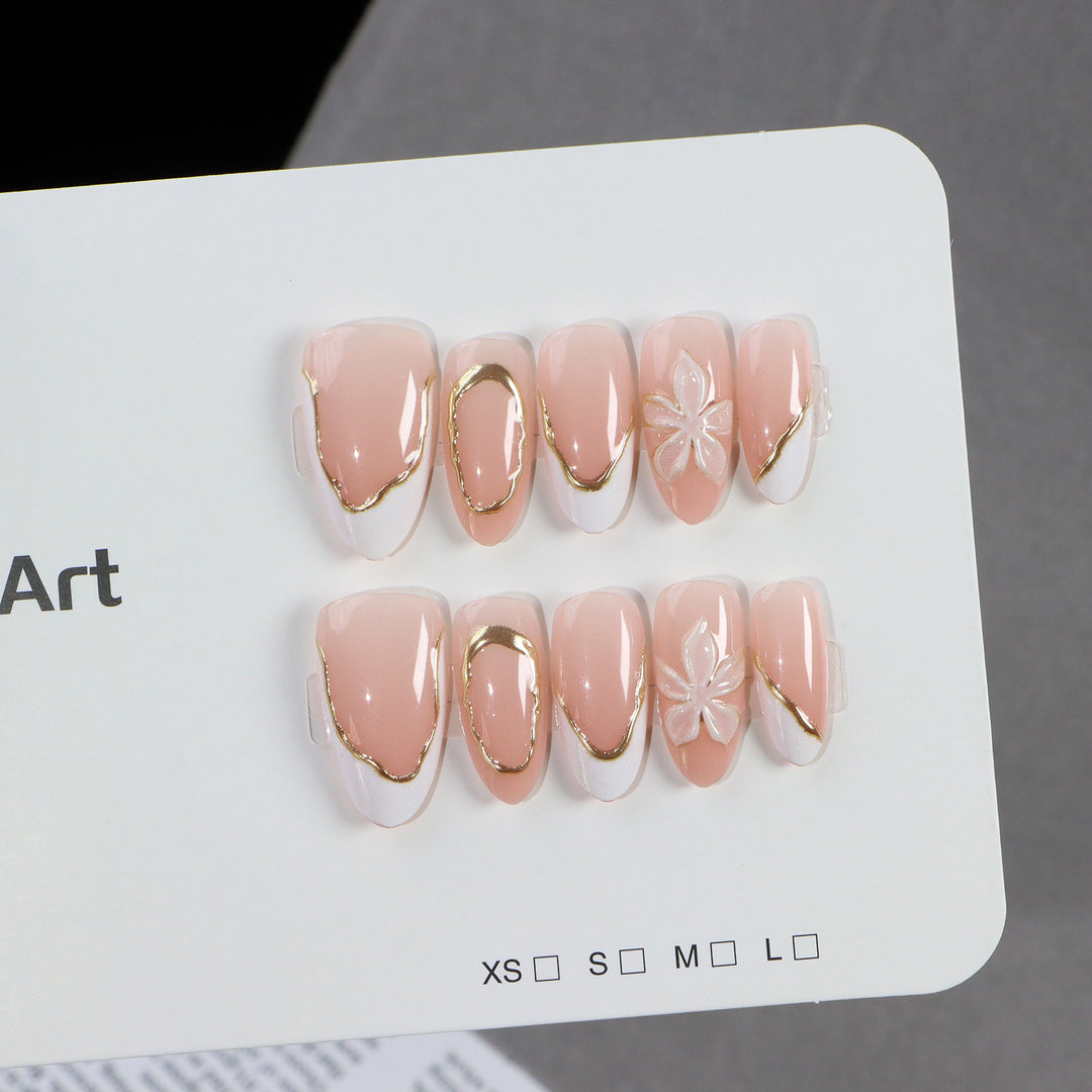Elegant Press-On Nail Set with Gold Accents Kalsten