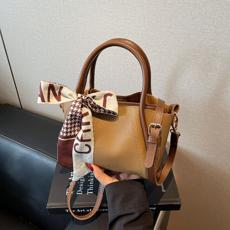 Fashionable Structured Handbag Kalsten