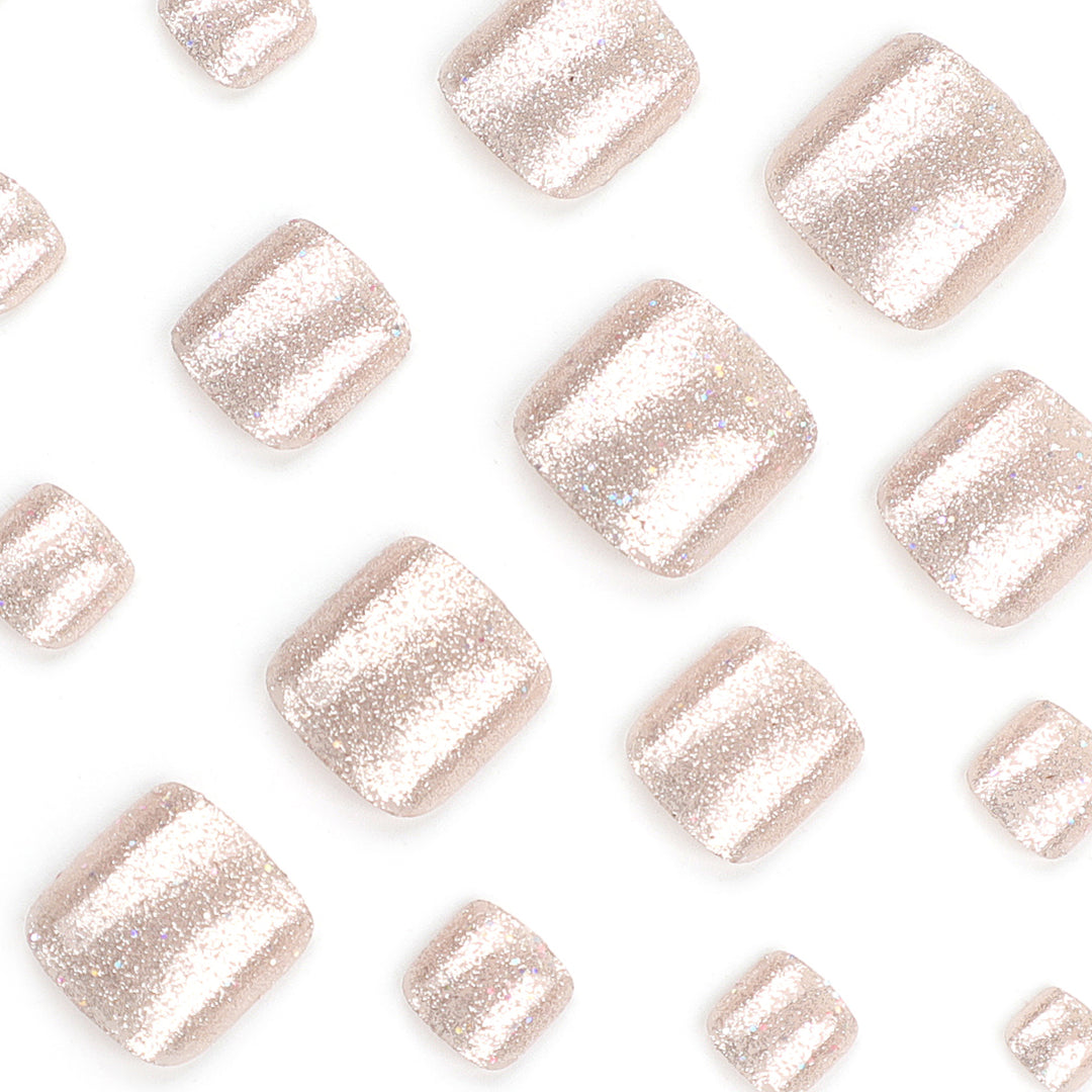 Glamorous toenail art with sparkling glitter accents Kalsten