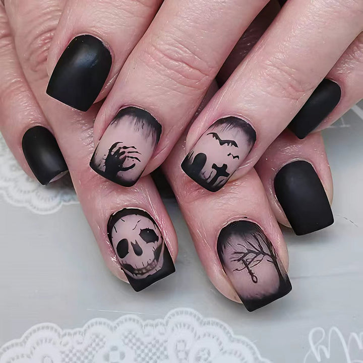 Halloween-Inspired Nail Art Kalsten