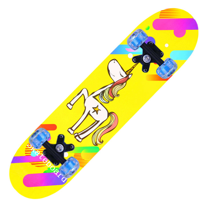 Shark-Themed Mini Skateboard Kalsten