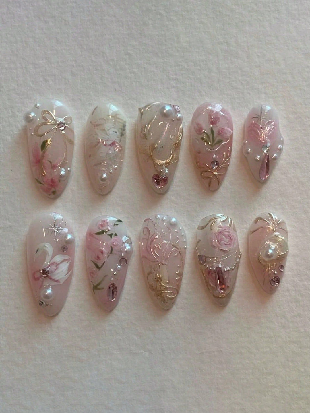 Artistic Press-On Nail Art Set Kalsten