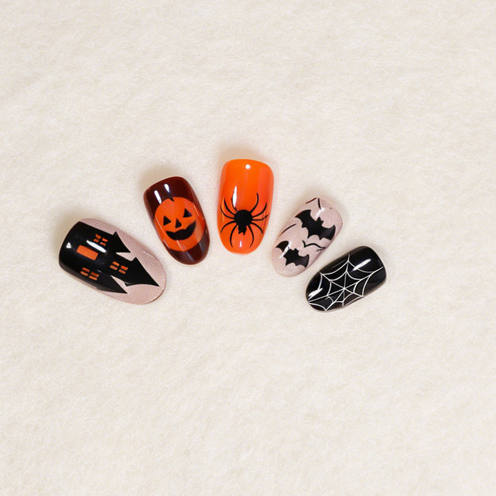 Halloween Themed Press-On Nail Art Kit Kalsten