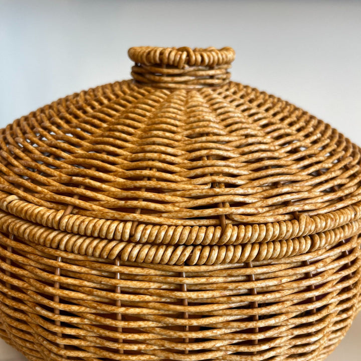 Women Handmade Basket with Lid Kalsten