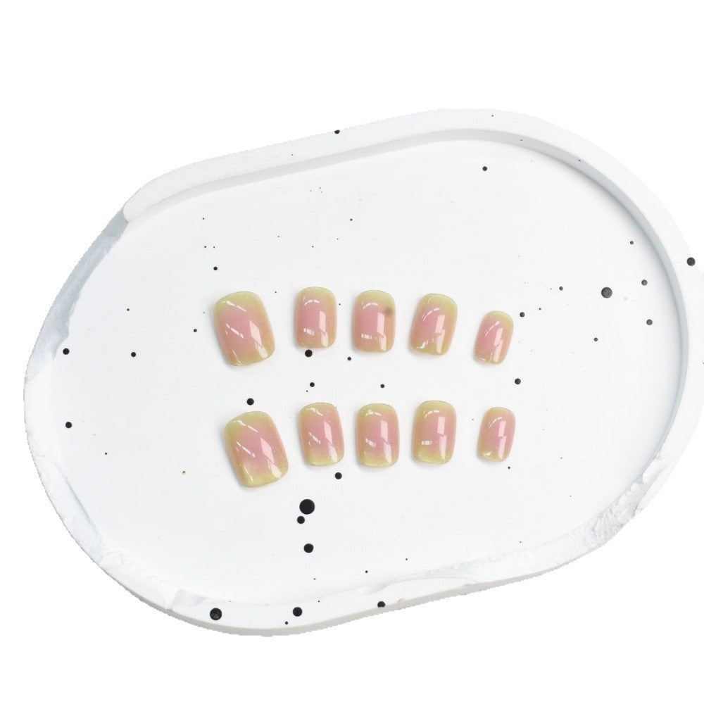 Artificial nails with elegant ombre design Kalsten