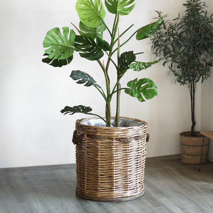 Handcrafted laundry basket with weaving Kalsten